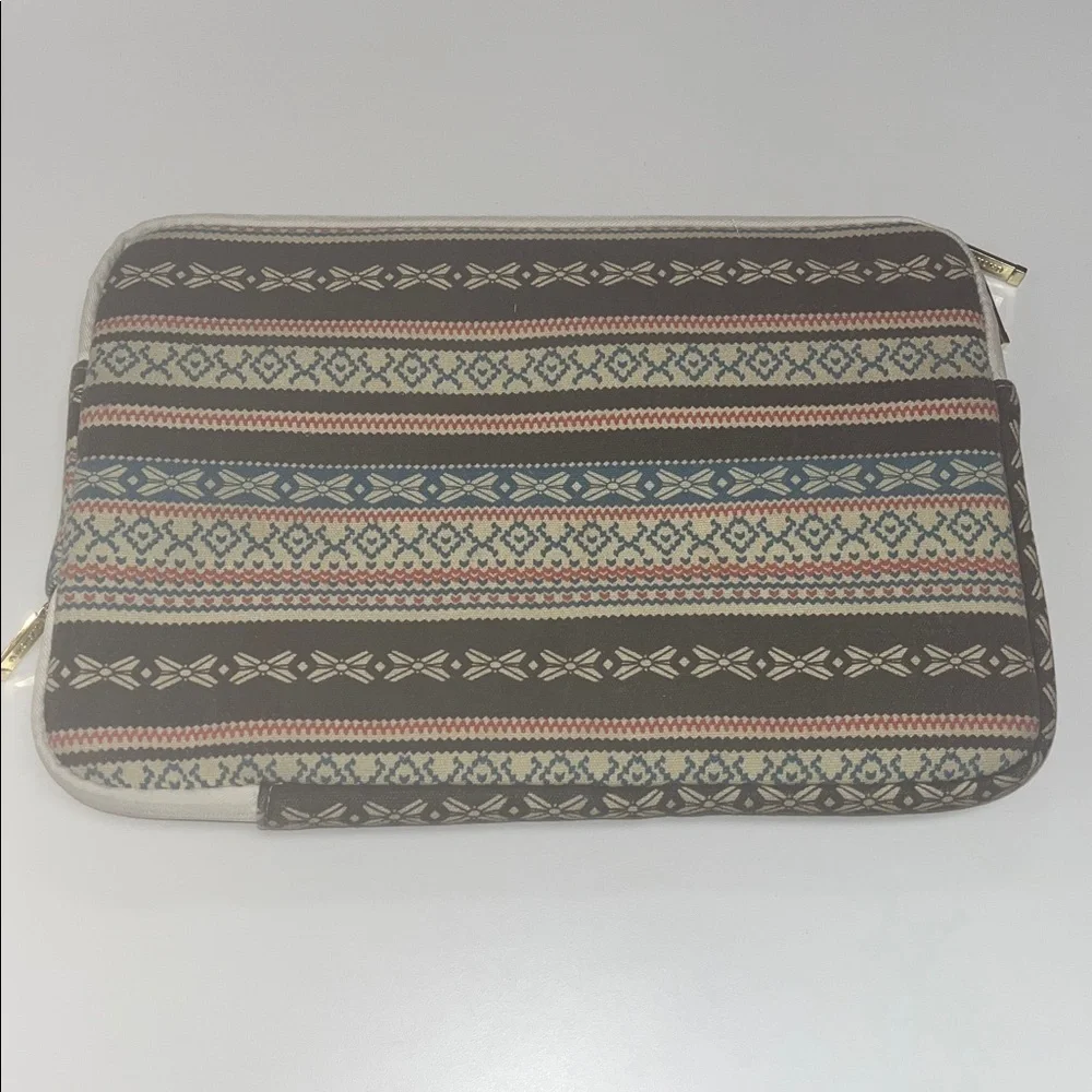 Kayond textured Patterned padded Laptop Sleeve / Holder preowned 2 pockets